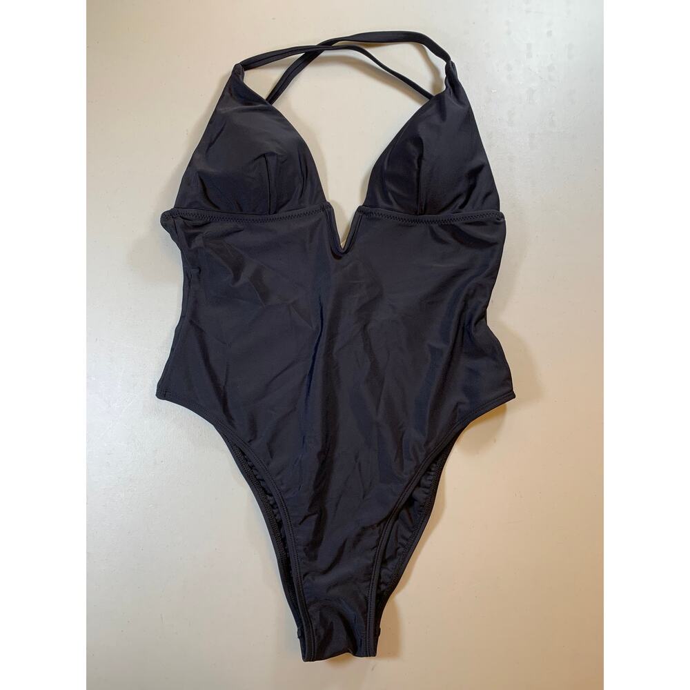 NWT Cupshe Black Plunge One Piece Bathing Suit Size Small